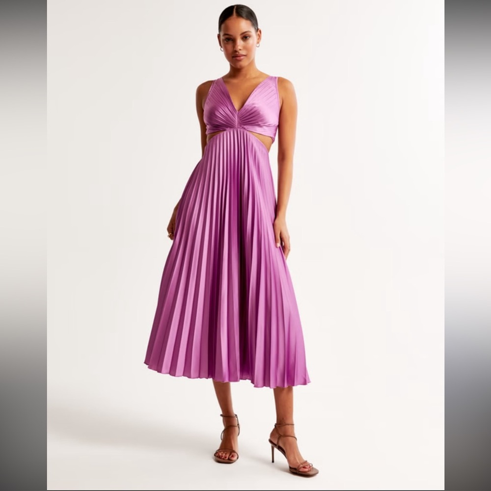 Sold Out Abercrombie Giselle Pleated Dress in Fuchsia/Magenta Size XSP (Petite) - Picture 1 of 9